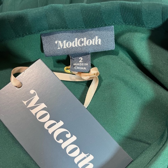 ✨Modcloth✨ NWT Classy Announcement A-Line Dress Size 2 XS-Small Emerald Green - Picture 7 of 17